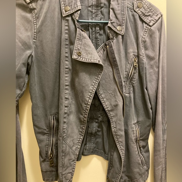 H&M jacket - Picture 4 of 4